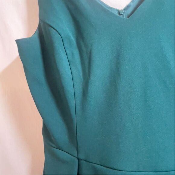Girls Night Emerald Green Fit & Flare Party Dress By & By size 13 - Picture 5 of 11
